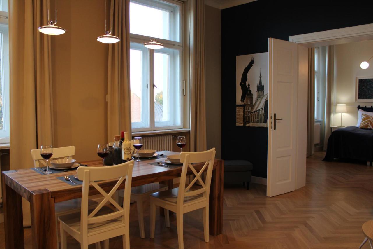 Dominican Square By Hashtag Apartments Kraków Eksteriør billede
